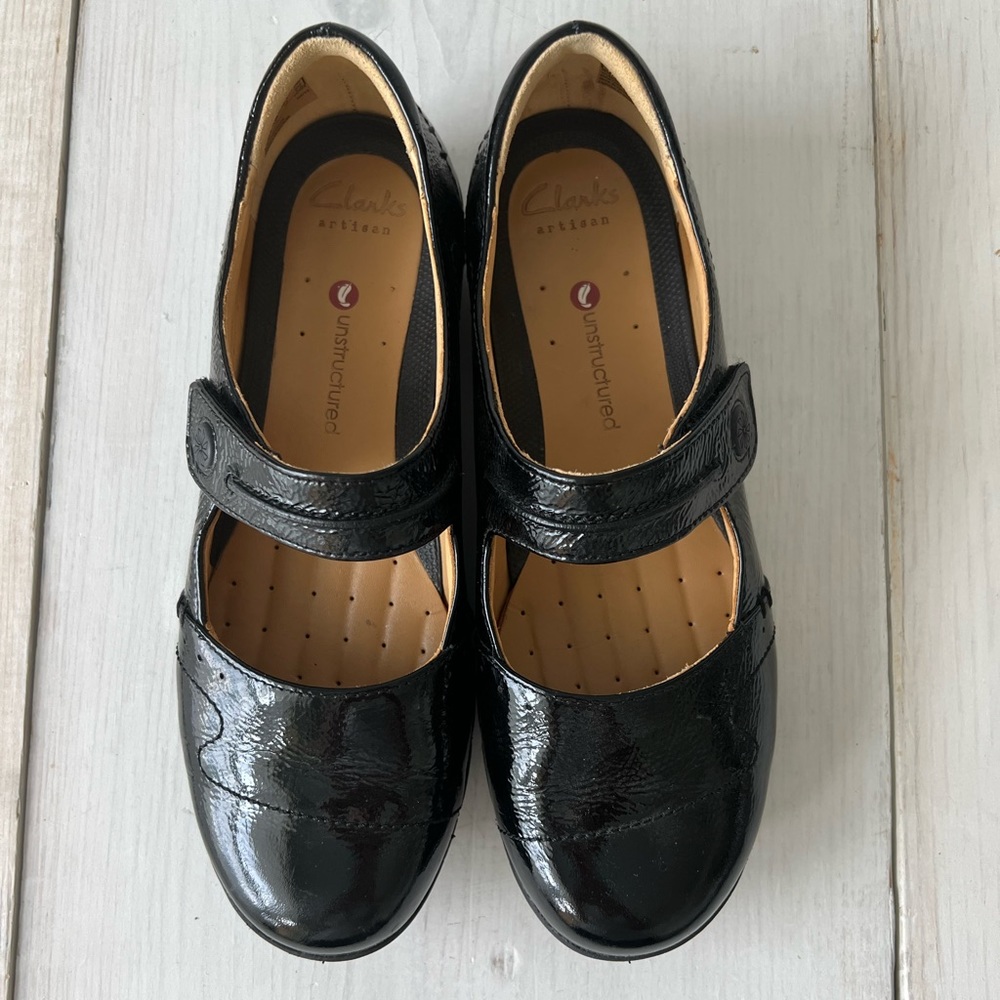 Clarks Unstructured Patent Leather Mary Jane Shoes